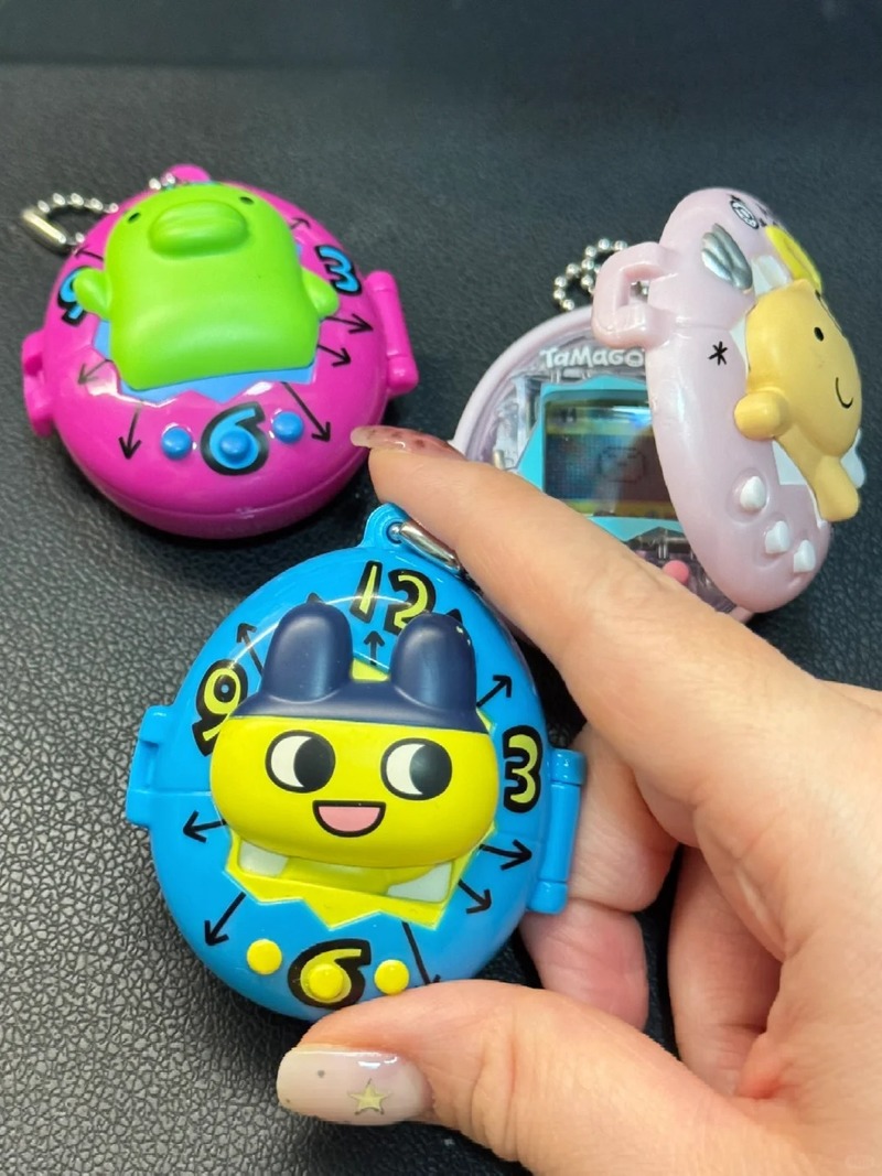 กล่องเก็บของเล่นทามาก็อตจิ ยี่ - Bandai Model Tamagotchi บทวิจารณ์และราคา